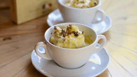 Medaglioni di ricotta al prezzemolo gratinati con cavolo saltato